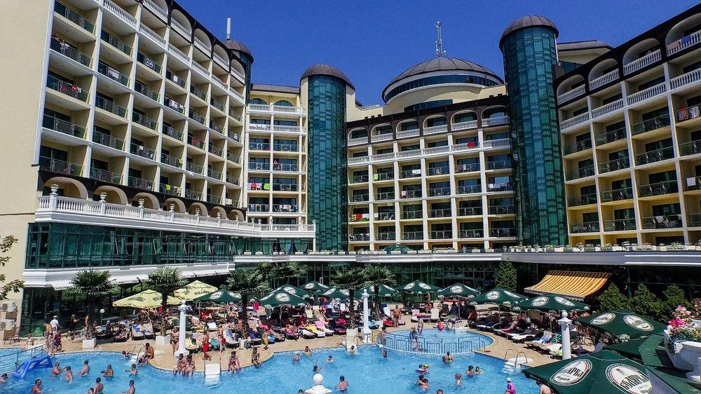 Planeta Hotel & Aquapark Free Beach Access Slantschew brjag Exterior foto The Royal Paradise Hotel and Spa