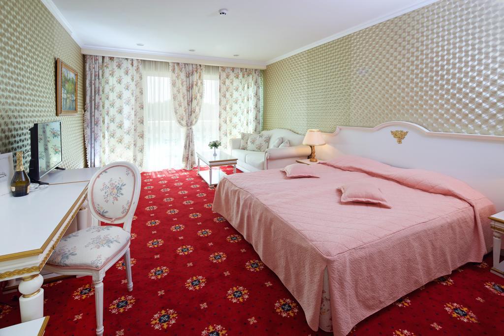 Planeta Hotel & Aquapark Free Beach Access Slantschew brjag Exterior foto