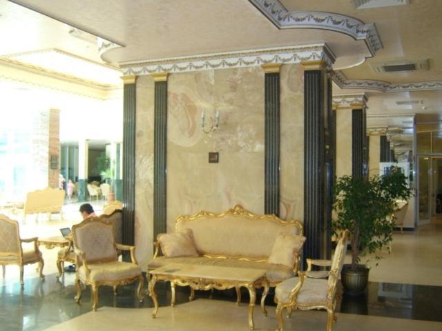 Planeta Hotel & Aquapark Free Beach Access Slantschew brjag Exterior foto Interior of the hotel